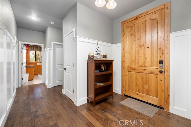 39828 Granite Ridge Lane, Bass Lake CA: https://media.crmls.org/medias/63142e09-1b1d-453c-9f69-17cd83bff205.jpg