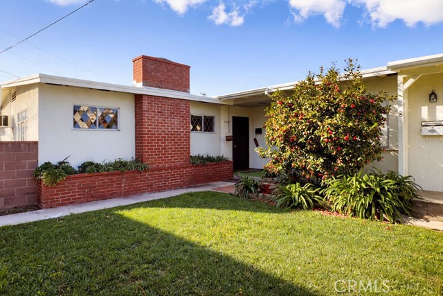 Detail Gallery Image 4 of 11 For 8346 Sargent Avenue, Whittier,  CA 90605 - – Beds | – Baths