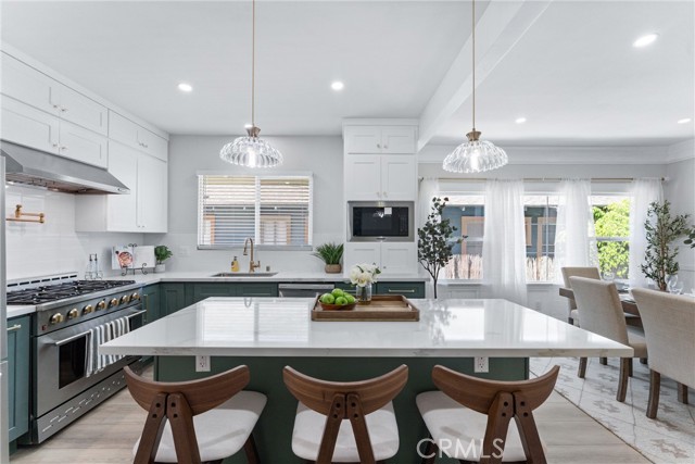 4400 Homer Street, Los Angeles CA: https://media.crmls.org/medias/63172a41-e71d-45d3-8a5f-4cd762ee9632.jpg