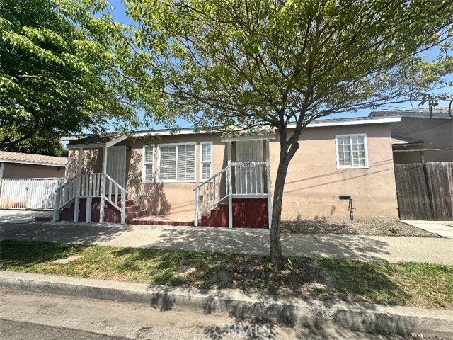 10516 S Clovis Avenue, Los Angeles CA: https://media.crmls.org/medias/631817aa-ff21-4278-b0a3-21aca94ff2db.jpg