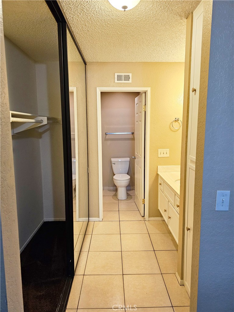 https://media.crmls.org/medias/63187283-7968-4e09-80b5-8fd412e86c67.jpg?preset=X-Large