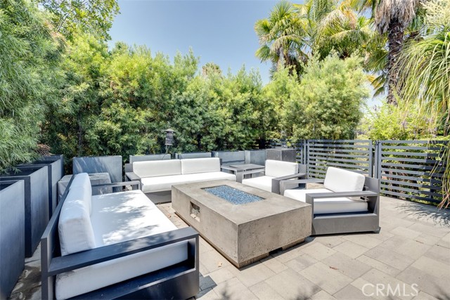 Detail Gallery Image 37 of 43 For 10034 La Canada Way, Shadow Hills,  CA 91040 - 2 Beds | 2 Baths