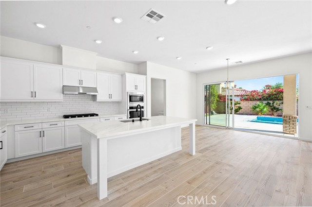 Detail Gallery Image 17 of 64 For 51952 Marquis Ln, La Quinta,  CA 92253 - 4 Beds | 3 Baths