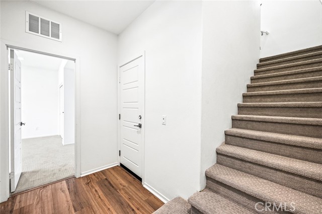 Detail Gallery Image 4 of 49 For 9560 Hammock Place, Rancho Cucamonga,  CA 91730 - 4 Beds | 3/1 Baths