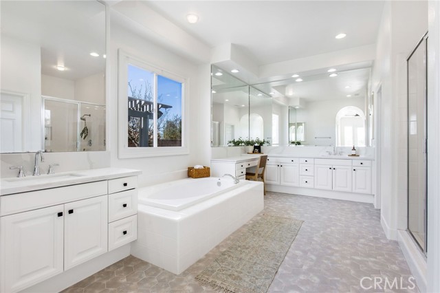 68 Sea Breeze Avenue, Rancho Palos Verdes, California 90275, 4 Bedrooms Bedrooms, ,3 BathroomsBathrooms,Residential,Sold,Sea Breeze,PV21207213
