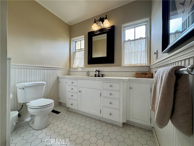 Detail Gallery Image 32 of 65 For 1149 Cordova Ave, Glendale,  CA 91207 - 5 Beds | 3 Baths