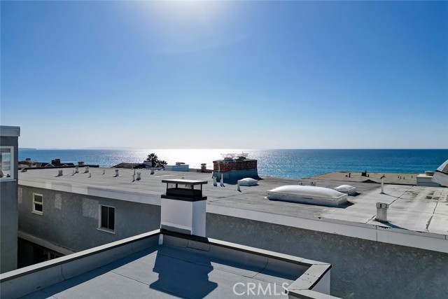 120 36th Place, Manhattan Beach, California 90266, 3 Bedrooms Bedrooms, ,2 BathroomsBathrooms,Residential,Sold,36th,SB23014621