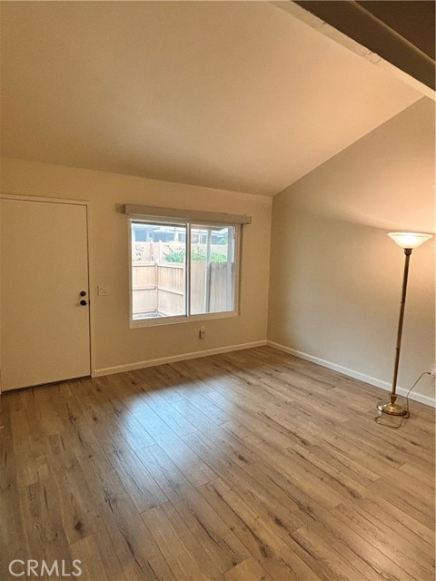 Detail Gallery Image 4 of 17 For 1709 Avenida Selva, Fullerton,  CA 92833 - 2 Beds | 2 Baths