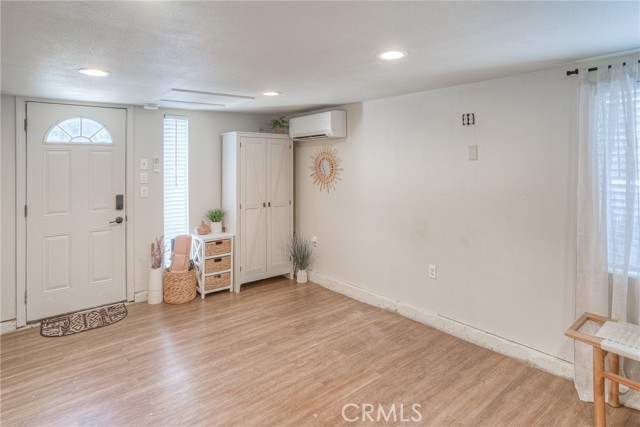 2368 Brown Street, Durham CA: https://media.crmls.org/medias/631c0f1b-b6c3-403c-8bb6-22673aab44c0.jpg