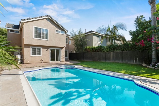 81 Plateau, Aliso Viejo CA: https://media.crmls.org/medias/631c679e-8a9b-4150-8558-710fe4b106f0.jpg