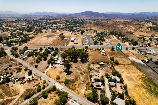 Detail Gallery Image 2 of 8 For 24603 Highway 74, Perris,  CA 92570 - – Beds | – Baths