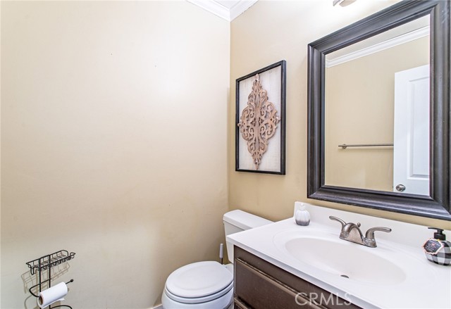Detail Gallery Image 19 of 39 For 32480 the Old Rd, Castaic,  CA 91384 - 4 Beds | 2/1 Baths