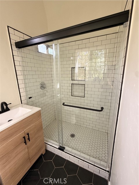 Detail Gallery Image 17 of 17 For 9552 Ventura Way, Chatsworth,  CA 91311 - 3 Beds | 2 Baths