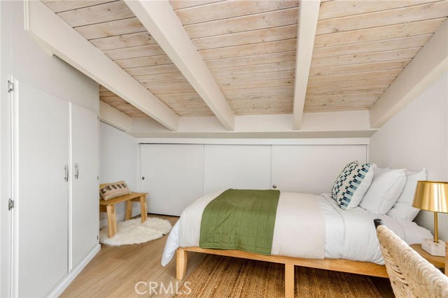 927 6th Street, Hermosa Beach CA: https://media.crmls.org/medias/631d65bc-6b70-4e7b-bca4-2b1c9f82b9e2.jpg