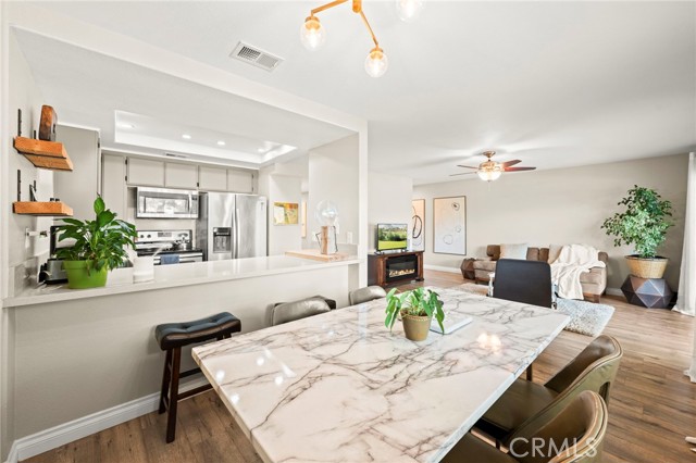 Detail Gallery Image 10 of 43 For 24311 Canyon Lake Drive N Unit 12, Canyon Lake,  CA 92587 - 2 Beds | 2 Baths