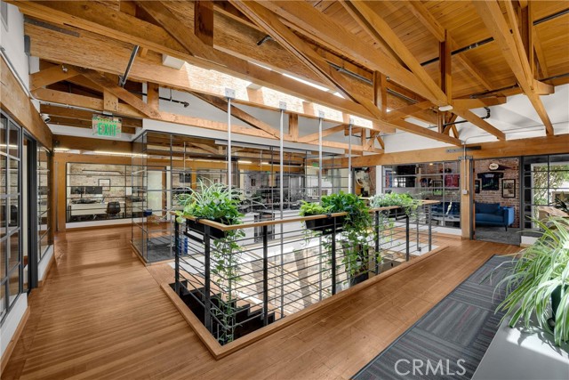 Image 5 of 47 For 425 4th Street E