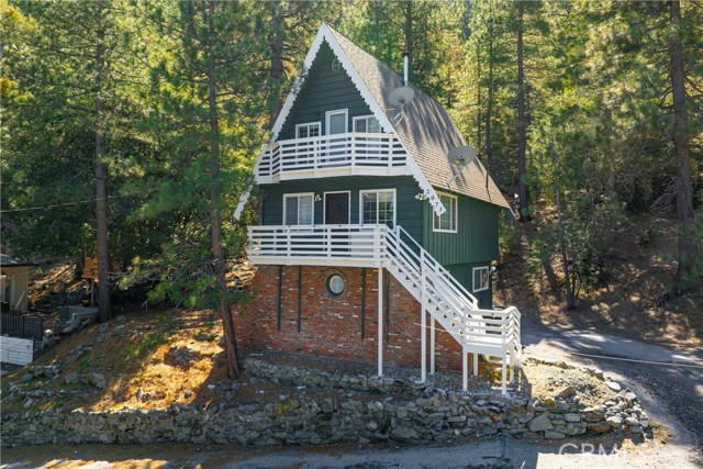 Detail Gallery Image 19 of 24 For 2073 Mojave Scenic, Wrightwood,  CA 92397 - 3 Beds | 3 Baths