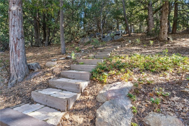 Detail Gallery Image 41 of 42 For 965 Sandalwood Dr, Lake Arrowhead,  CA 92352 - 3 Beds | 3 Baths