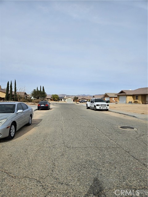 Detail Gallery Image 7 of 7 For 5154 Split Rock Avenue, Twentynine Palms,  CA 92277 - 3 Beds | 2 Baths