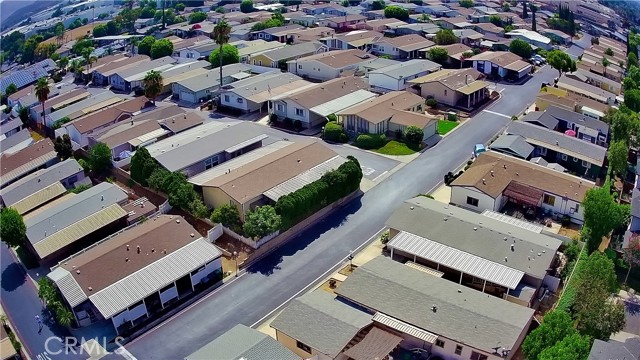 Detail Gallery Image 7 of 45 For 1550 Rimpau #1,  Corona,  CA 92881 - 3 Beds | 2 Baths