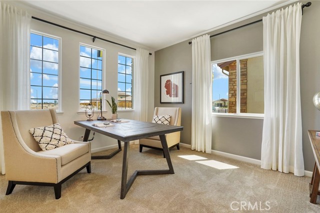 Detail Gallery Image 3 of 8 For 455 Barrett Ln, Los Banos,  CA 93635 - 4 Beds | 3 Baths