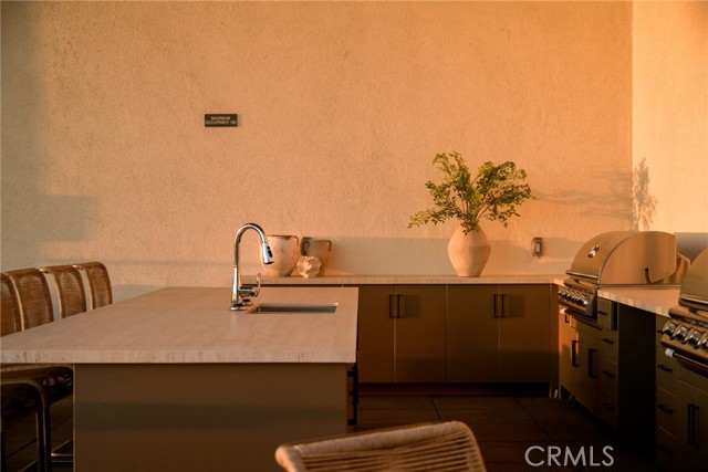 414 Main St., Huntington Beach CA: https://media.crmls.org/medias/632113b2-e0da-4412-9eb2-b62ffbfea911.jpg