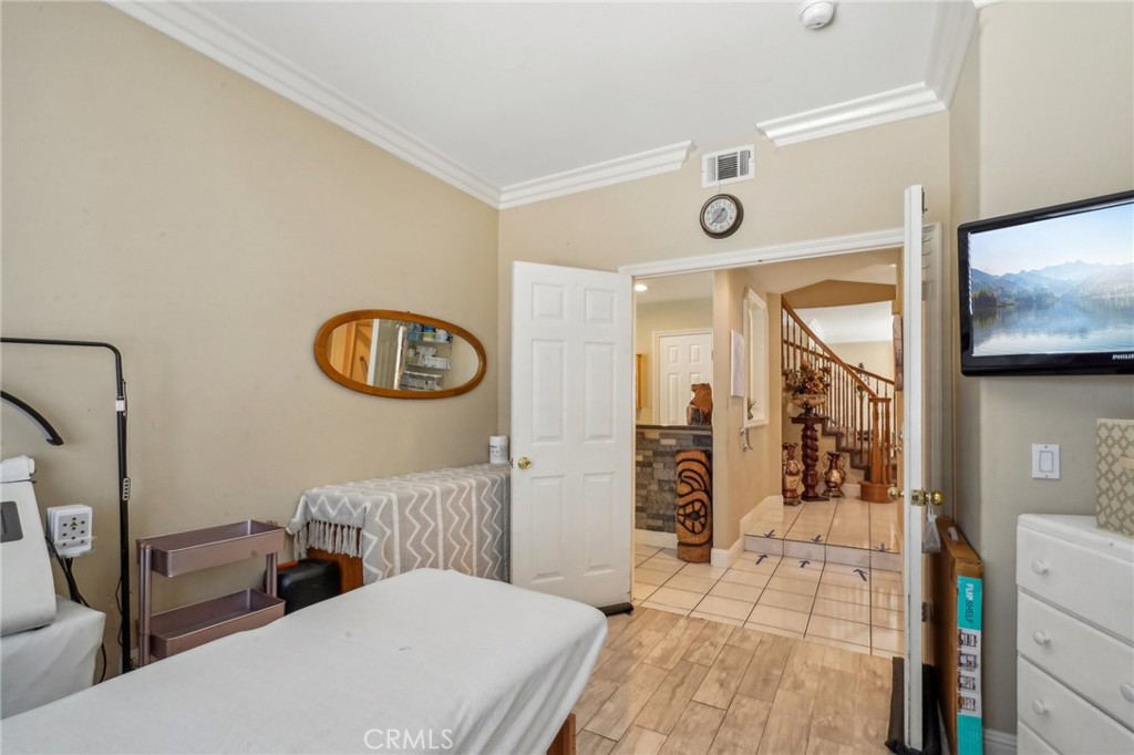 MLS #CV25106163 img 10