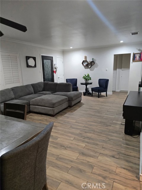 Detail Gallery Image 8 of 8 For 11657 Dune St, Norwalk,  CA 90650 - 3 Beds | 1 Baths