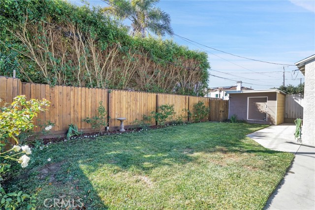 Detail Gallery Image 35 of 44 For 1217 Ynez Ave, Redondo Beach,  CA 90277 - 3 Beds | 2 Baths