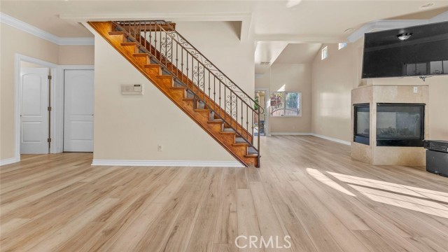 Detail Gallery Image 6 of 41 For 13769 13969 Cordary Ave, Hawthorne,  CA 90250 - 4 Beds | 2/1 Baths