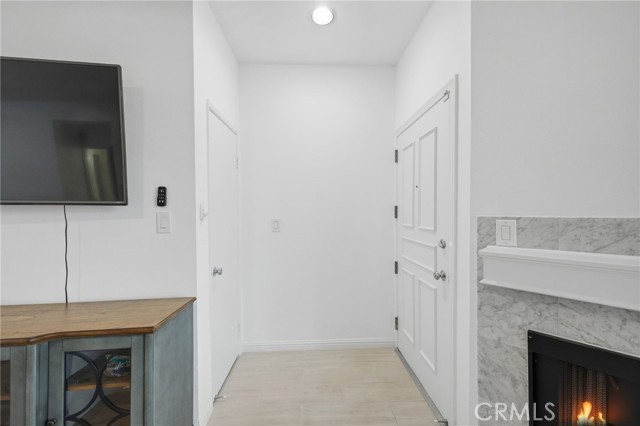 Detail Gallery Image 6 of 35 For 434 E Spruce #100,  Inglewood,  CA 90301 - 1 Beds | 1 Baths