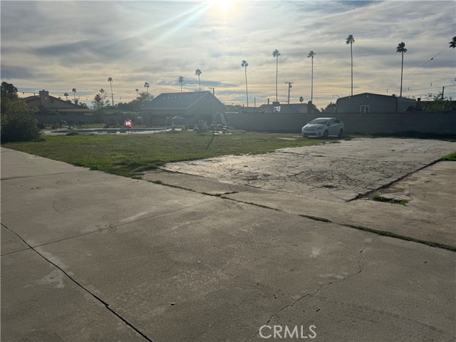 Detail Gallery Image 15 of 22 For 16539 Miller, Fontana,  CA 92336 - 5 Beds | 1 Baths