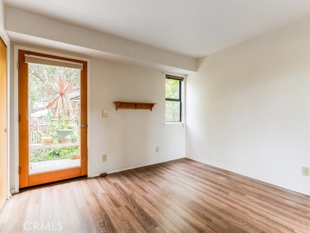 2320 Wilcombe Drive, Cambria CA: https://media.crmls.org/medias/632409e5-bd21-4434-a166-a3c85eaf4dd9.jpg