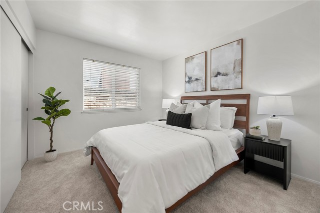 21802 Bass Lake Circle, Lake Forest CA: https://media.crmls.org/medias/63242bc5-d0aa-47b9-b5ed-2e95a7c4d8f4.jpg