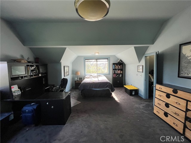 Image 40 of 49 For 240 Rich Gulch