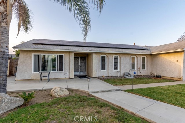 1911 E Boca Raton Court, Ontario CA: https://media.crmls.org/medias/63262cb2-b8b4-4c97-bfe7-d27c2ffa4e82.jpg