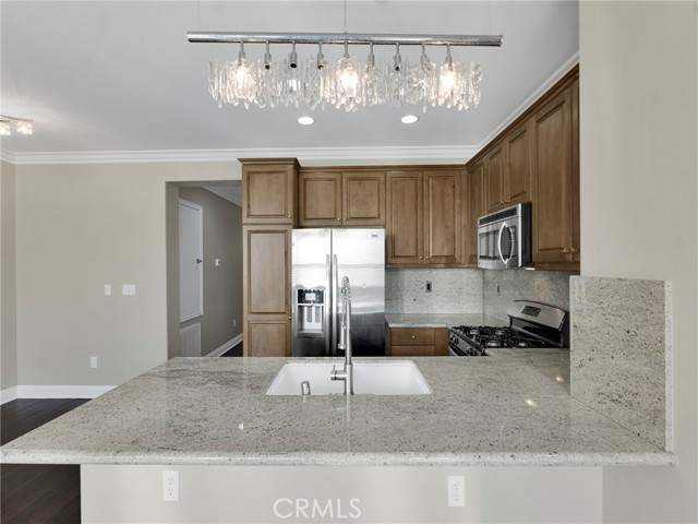 Detail Gallery Image 9 of 39 For 11231 Paseo Sonesta, Porter Ranch,  CA 91326 - 2 Beds | 2 Baths