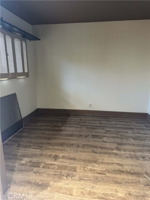 Detail Gallery Image 32 of 41 For 2510 N Tustin Avenue Ave #110,  Santa Ana,  CA 92705 - 3 Beds | 2/1 Baths