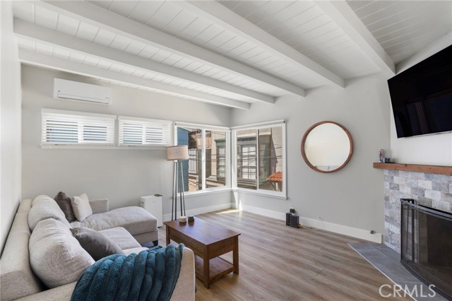 Detail Gallery Image 9 of 56 For 27 66th Pl, Long Beach,  CA 90803 - – Beds | – Baths