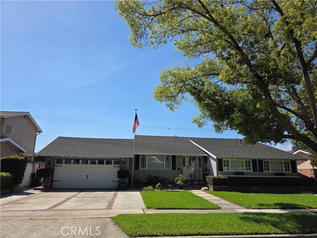 Front Image Thumbnail for CRPW26074543