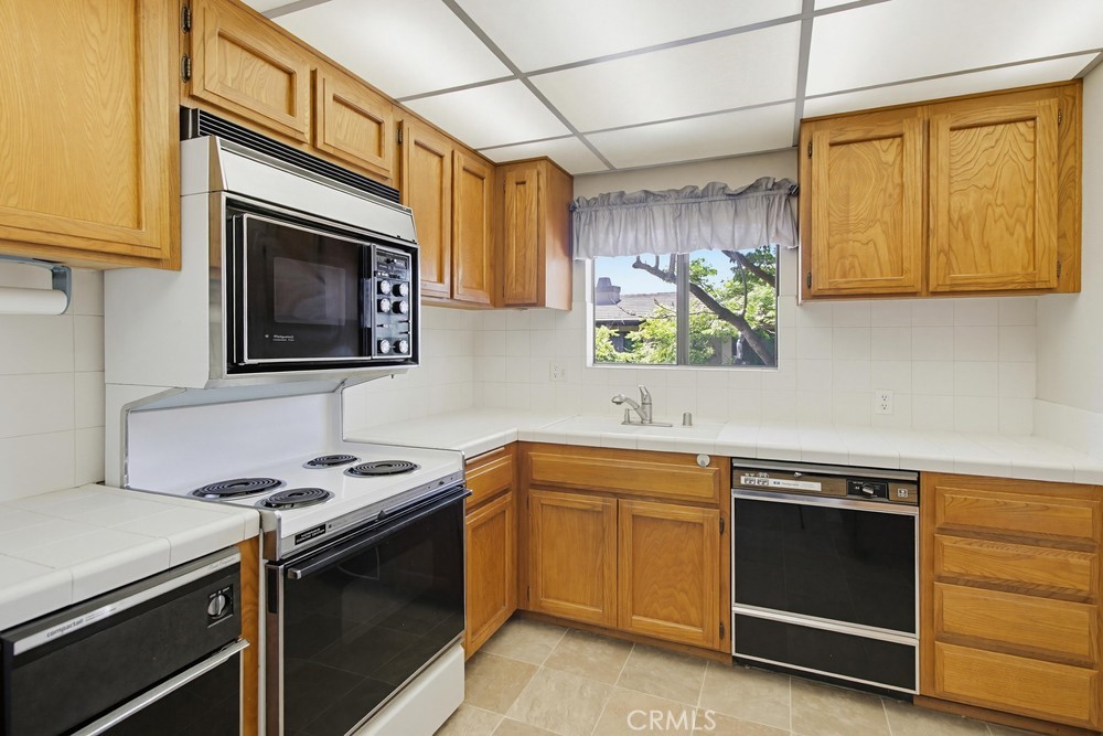 6048 Cirrus Street - photo 11