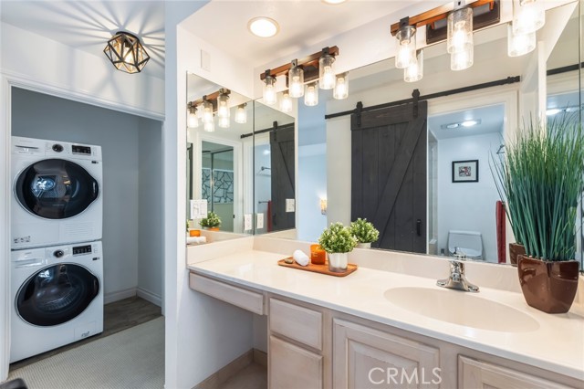 5987 Peacock Ridge, Rancho Palos Verdes CA: https://media.crmls.org/medias/632bb79b-4f6e-4e68-a2bb-d03ea32d2871.jpg
