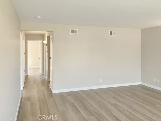 Detail Gallery Image 3 of 19 For 2772 N Berkeley Ave, San Bernardino,  CA 92405 - 2 Beds | 1 Baths