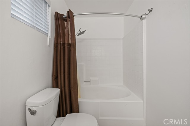 26938 Terri Drive, Canyon Country CA: https://media.crmls.org/medias/632ddb04-2ee4-4b97-8ae4-3ab670db4fa3.jpg