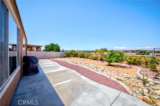 Detail Gallery Image 64 of 67 For 10668 Green Valley Rd, Apple Valley,  CA 92308 - 2 Beds | 2 Baths
