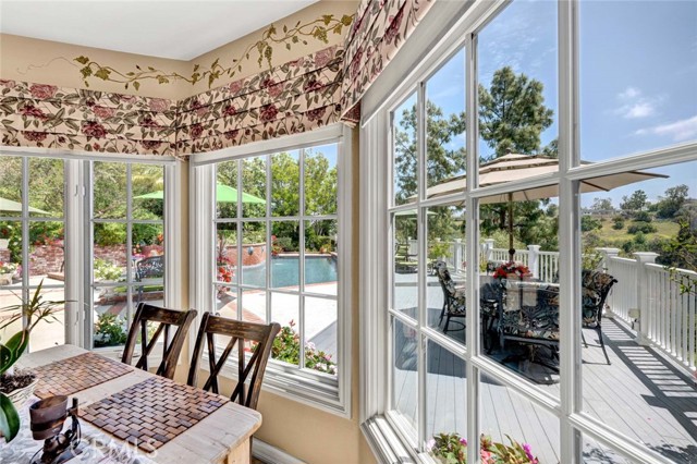 10302 Broadview Place, North Tustin CA: https://media.crmls.org/medias/632f4474-3704-477f-9581-07a5b2cabe0d.jpg