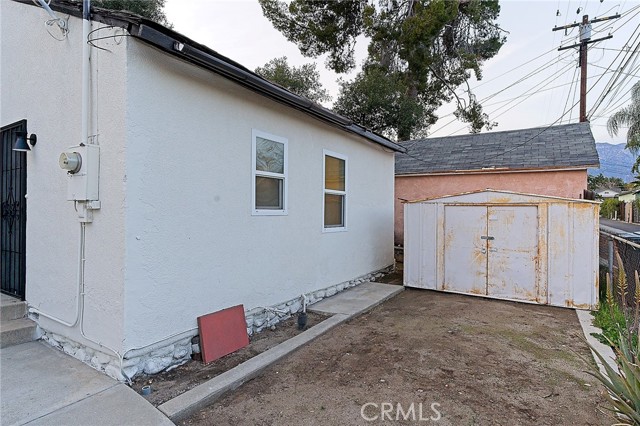 550 N 1st Avenue, Upland CA: https://media.crmls.org/medias/632f94ac-55a9-43d8-a4b9-299047b7f16a.jpg