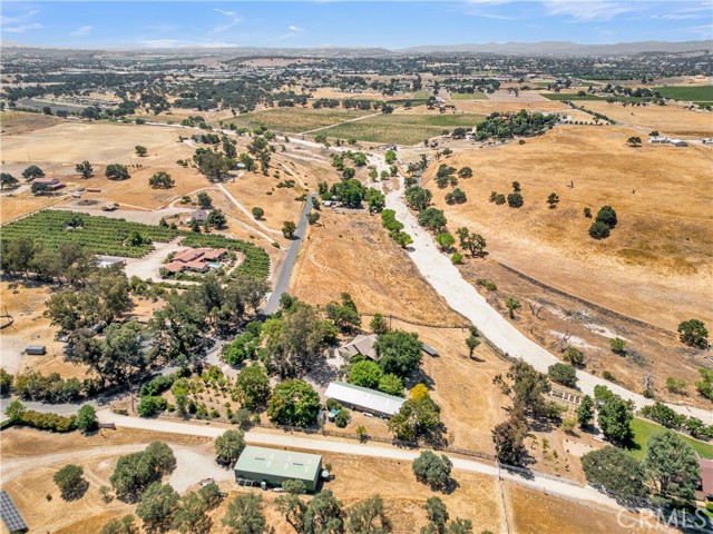 4525 Buena Vista Drive, Paso Robles CA: https://media.crmls.org/medias/632fa43d-96a5-475c-91c3-3e954b4a3b9e.jpg