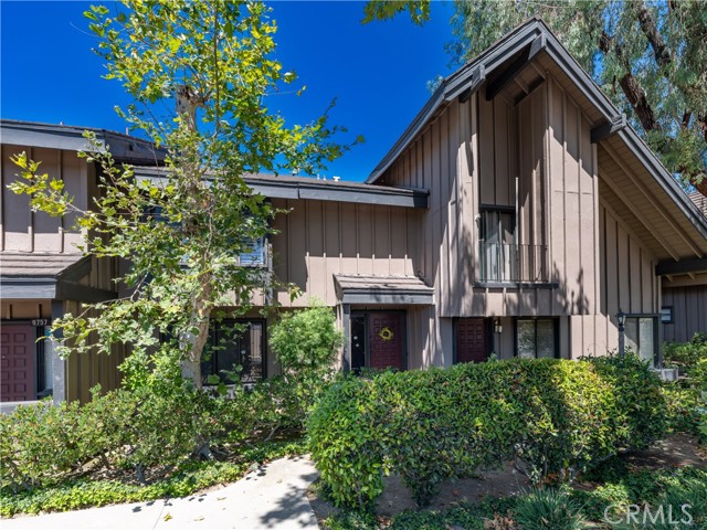 Detail Gallery Image 1 of 24 For 9757 Reseda Bld #71,  Northridge,  CA 91324 - 2 Beds | 3 Baths
