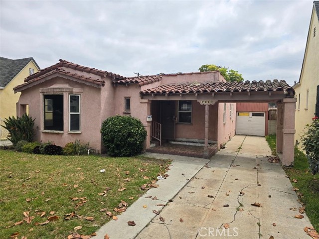 7710 S Halldale Avenue, Los Angeles CA: https://media.crmls.org/medias/633002a1-40a6-476c-af16-483b1a13baef.jpg